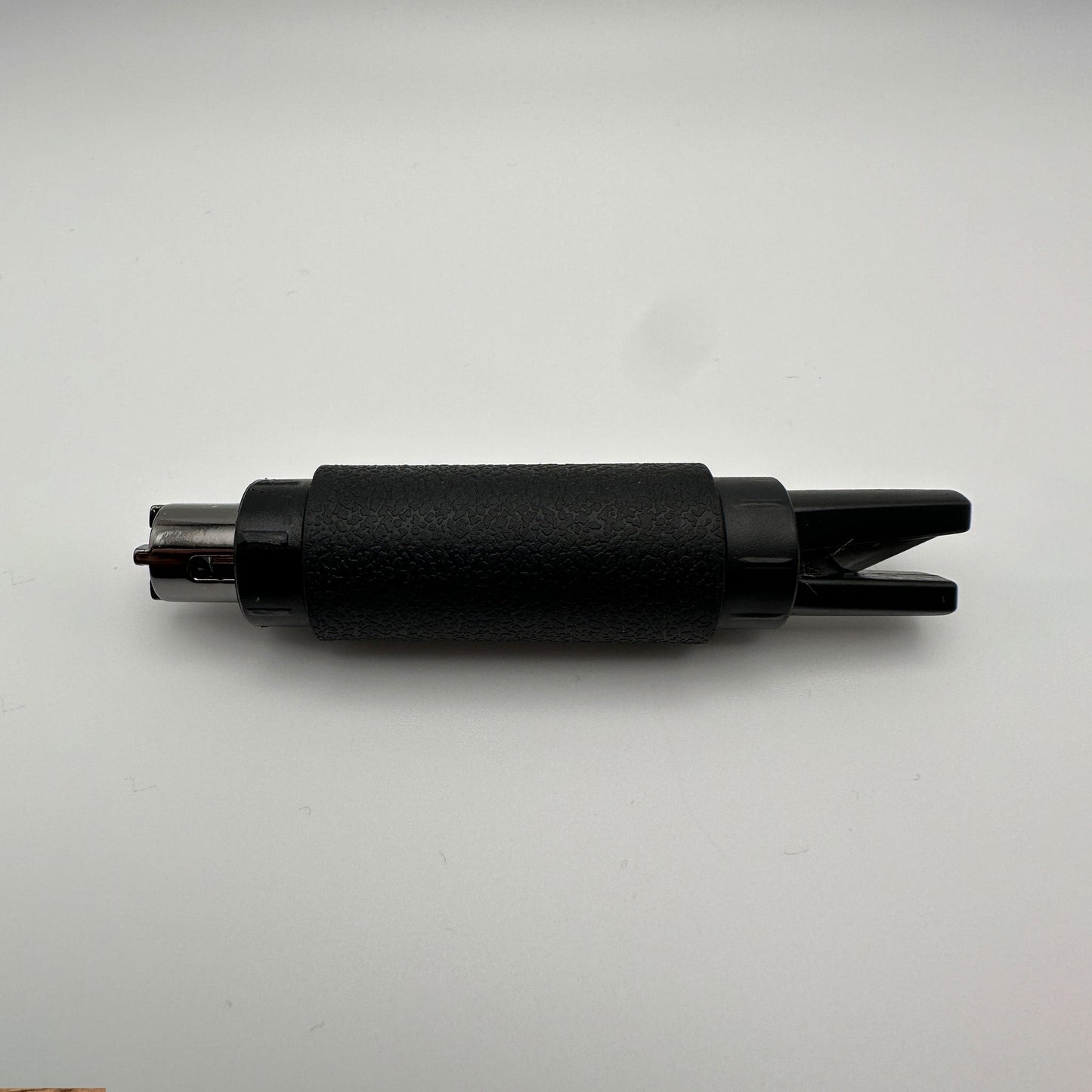 Auto Rescue Tool - Window Punch/Seatbelt Cutter Combo